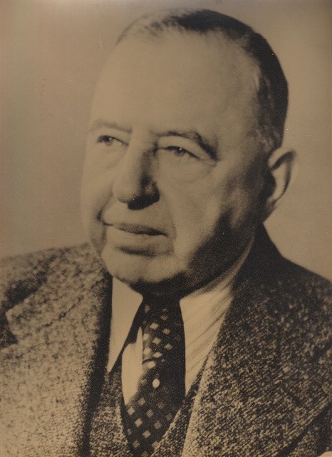 Glücklich, Heinrich